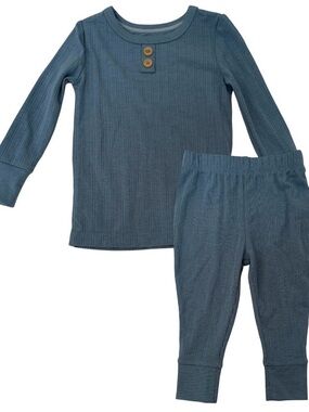 Cloud Island Pajama Set 12M Blue Ribbed
Baby Sleepwear 2pc NWT